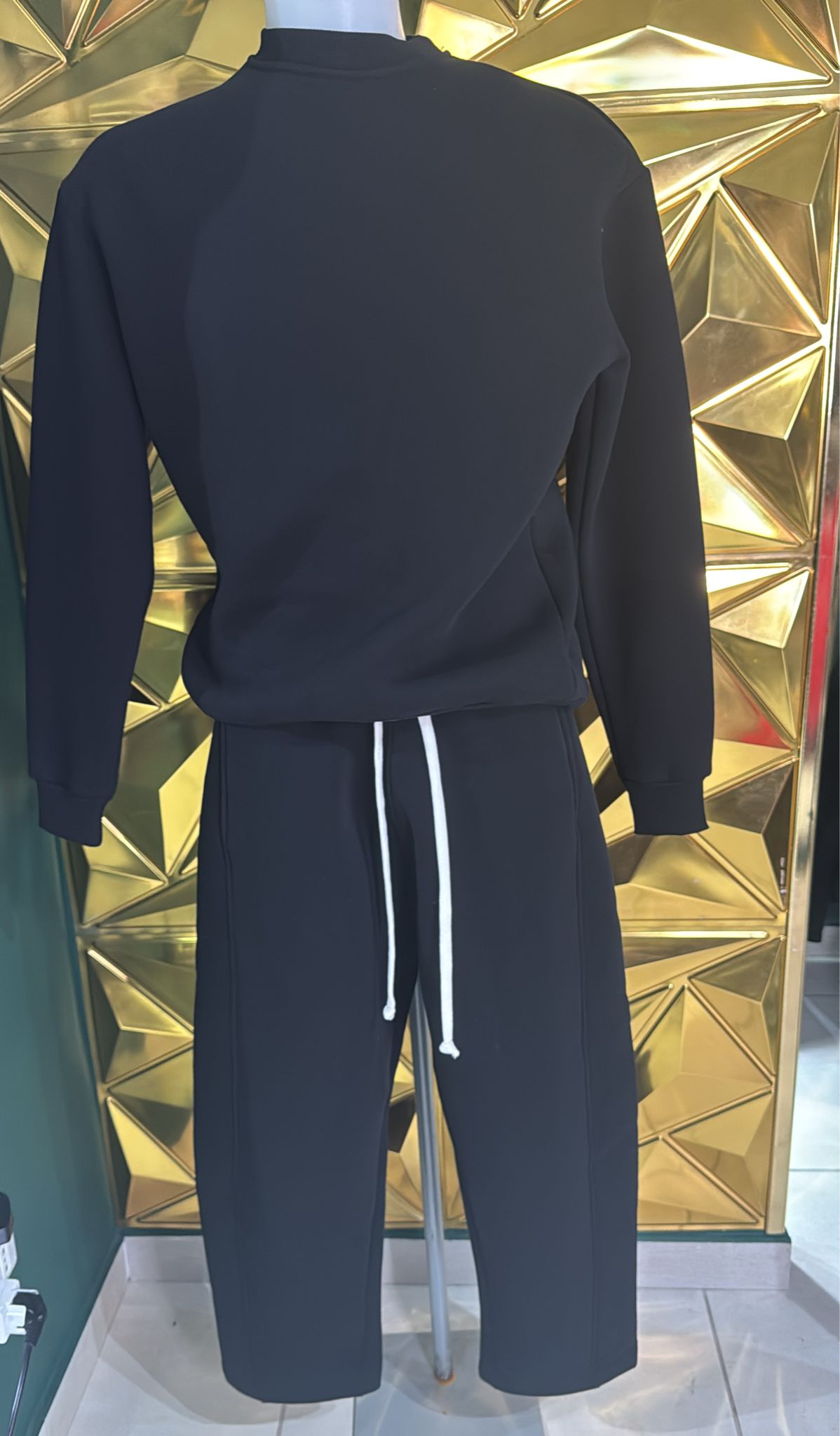 Tuta completa uomo fondo largo