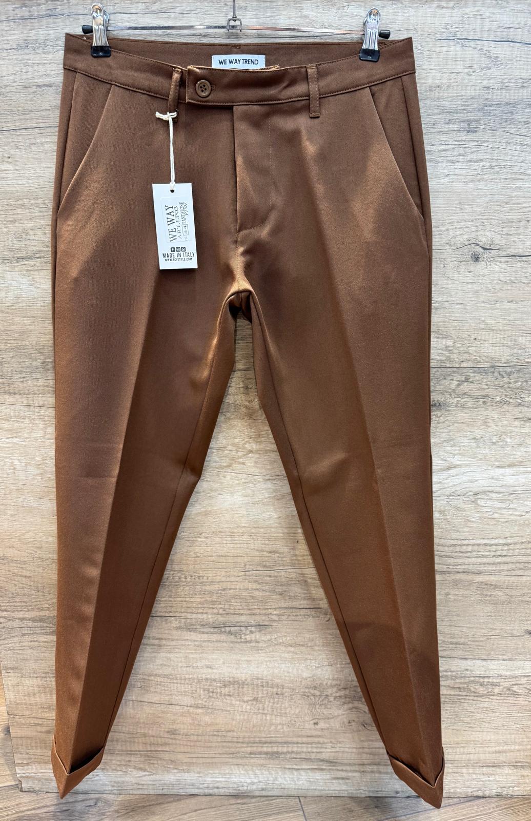 Pantalone classico marrone fondo largo